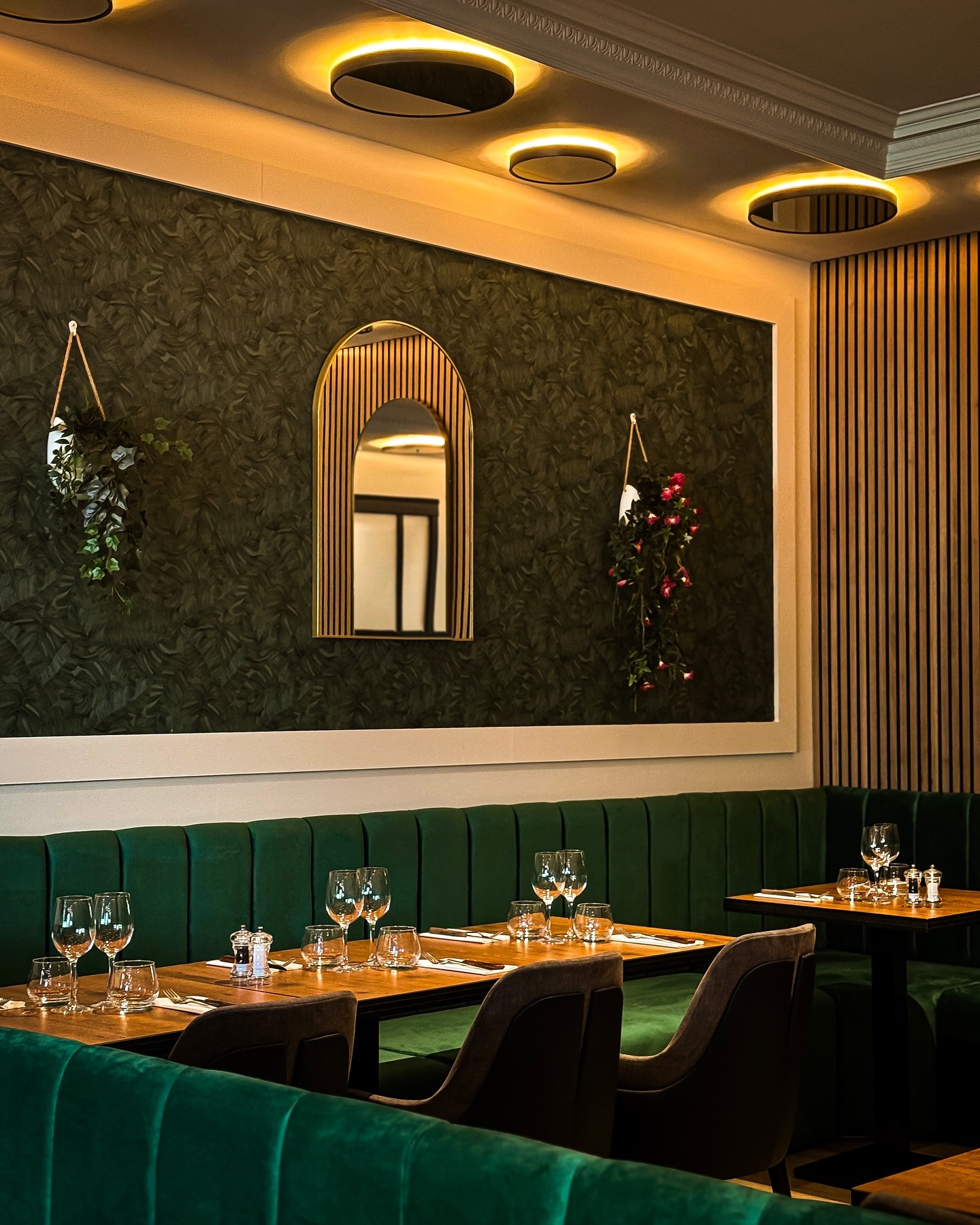 Restaurant Ruby Courbevoie ambiance feutrée